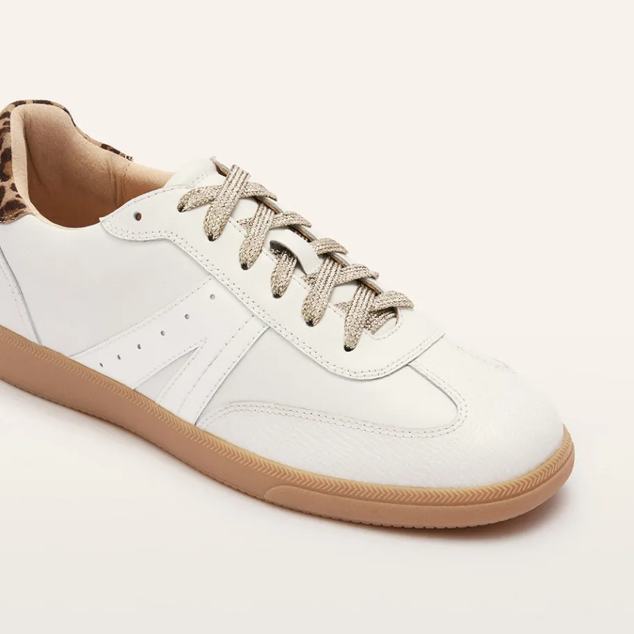 FRANKIE4 White Sneakers-Levi