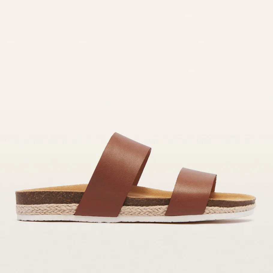 FRANKIE4 Slides-Maria III Rich Tan
