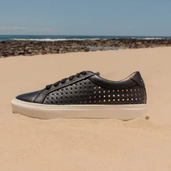 FRANKIE4 Black Sneakers-Mim IV